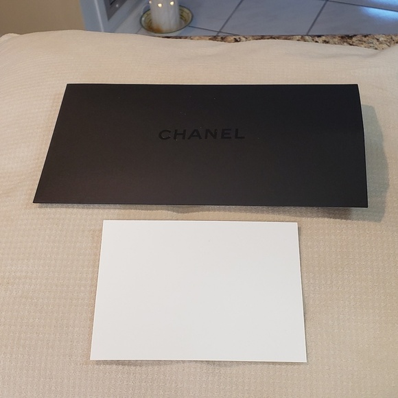 Original Chanel new card with envelope - Picture 2 of 4